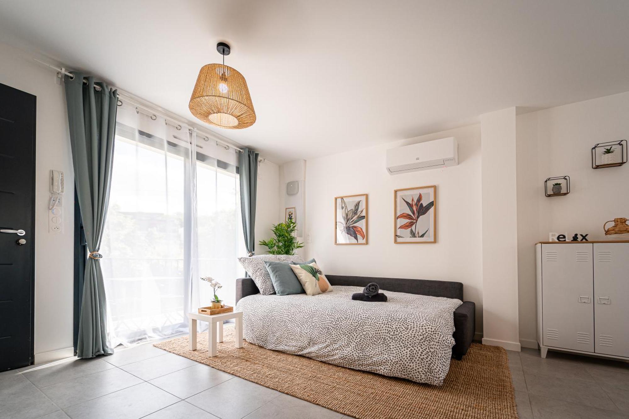 Le Cool Plex Duplex Avec Jardin, Disney 10Mn エスブリー エクステリア 写真